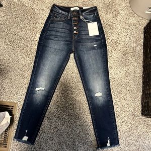 Brand new! Kancan skinny jeans